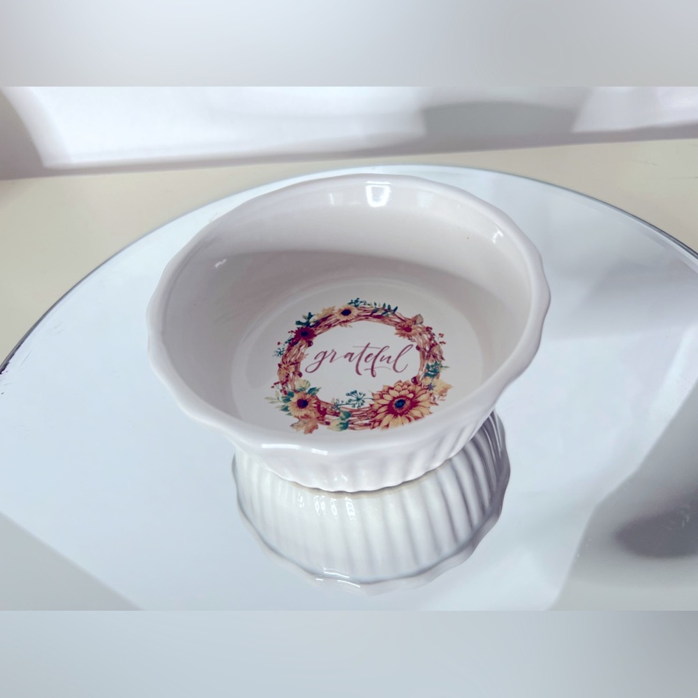 Royal Norfolk “Grateful” Ramekin, like new